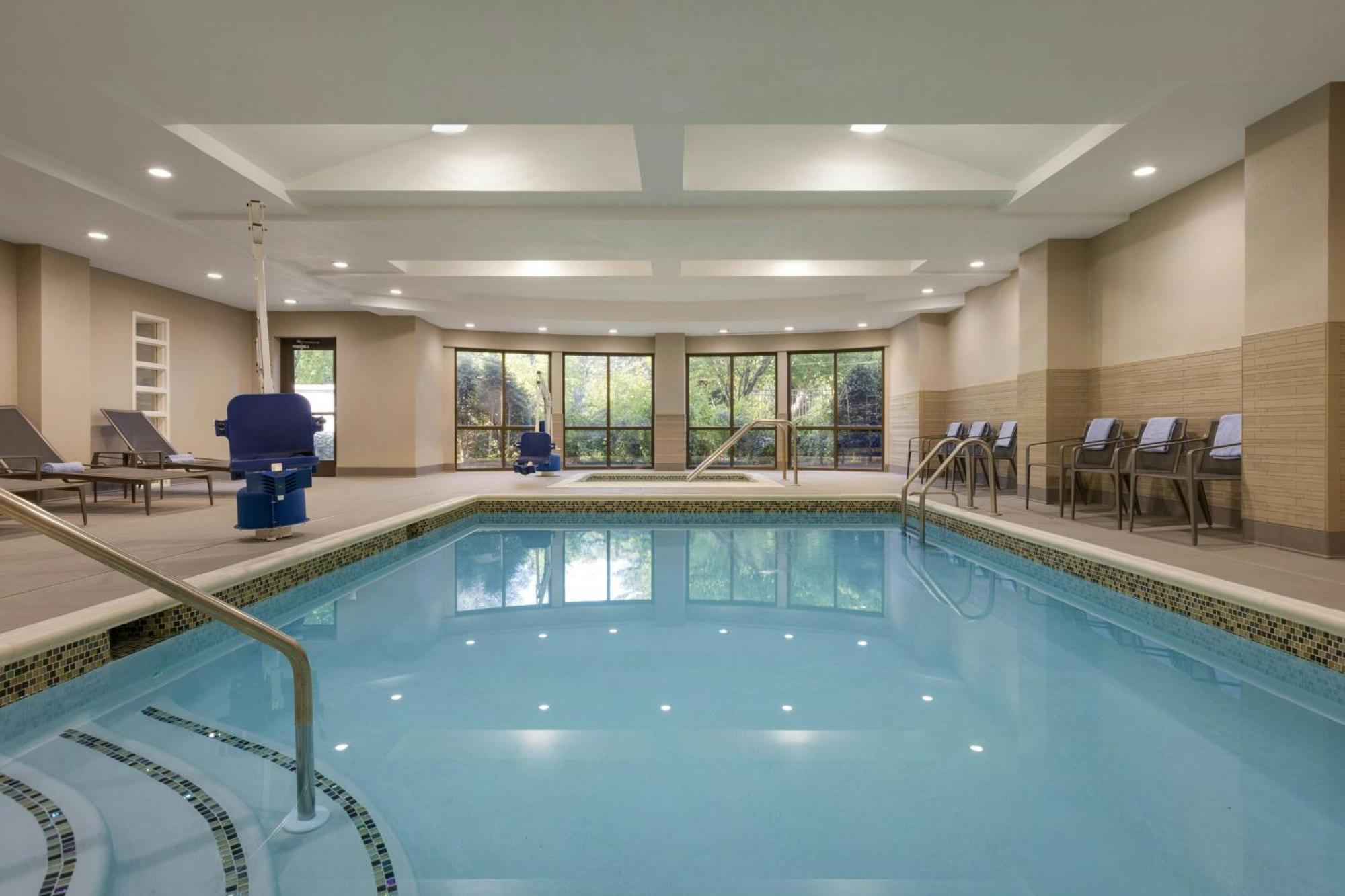 Courtyard Lancaster Hotel Fertility Luaran gambar