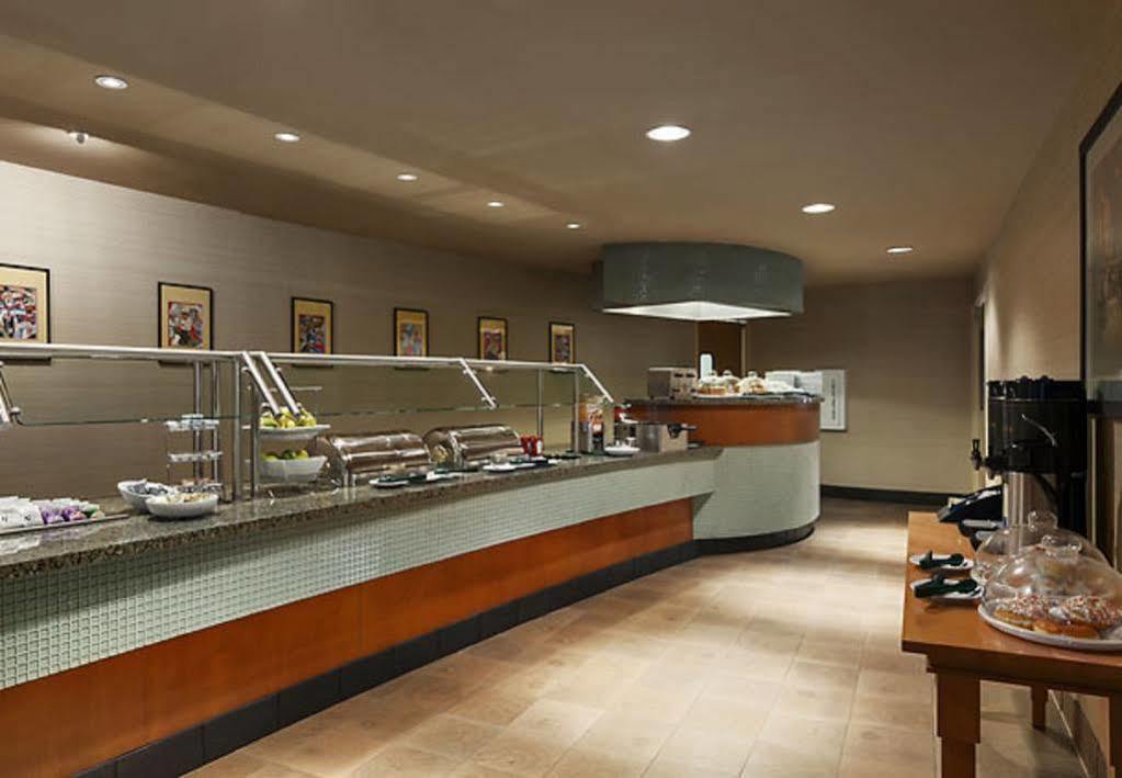 Courtyard Lancaster Hotel Fertility Luaran gambar